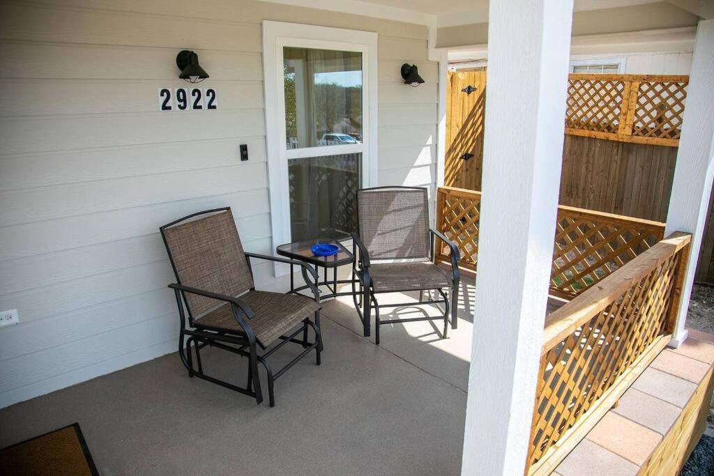 Stockyards! Less Than 4 Minutes-Sleeps 8-Lee House Villa Fort Worth Exterior photo